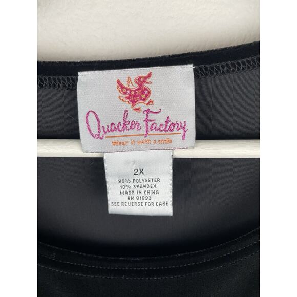 Quacker Factory Top Womens Size 2X Black Short Sleeve Velvet Velour Embellished - Picture 2 of 7